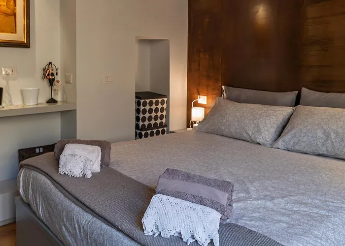 Giulia's House, Monti *